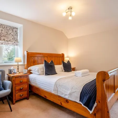 بيت للعطل 2 Bed In Oc-m30355 *