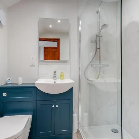 2 Bed In Oc-m30355